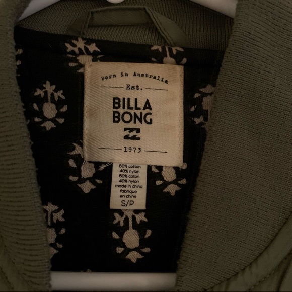Billabong Bomber Jacket - Picture 2 of 4